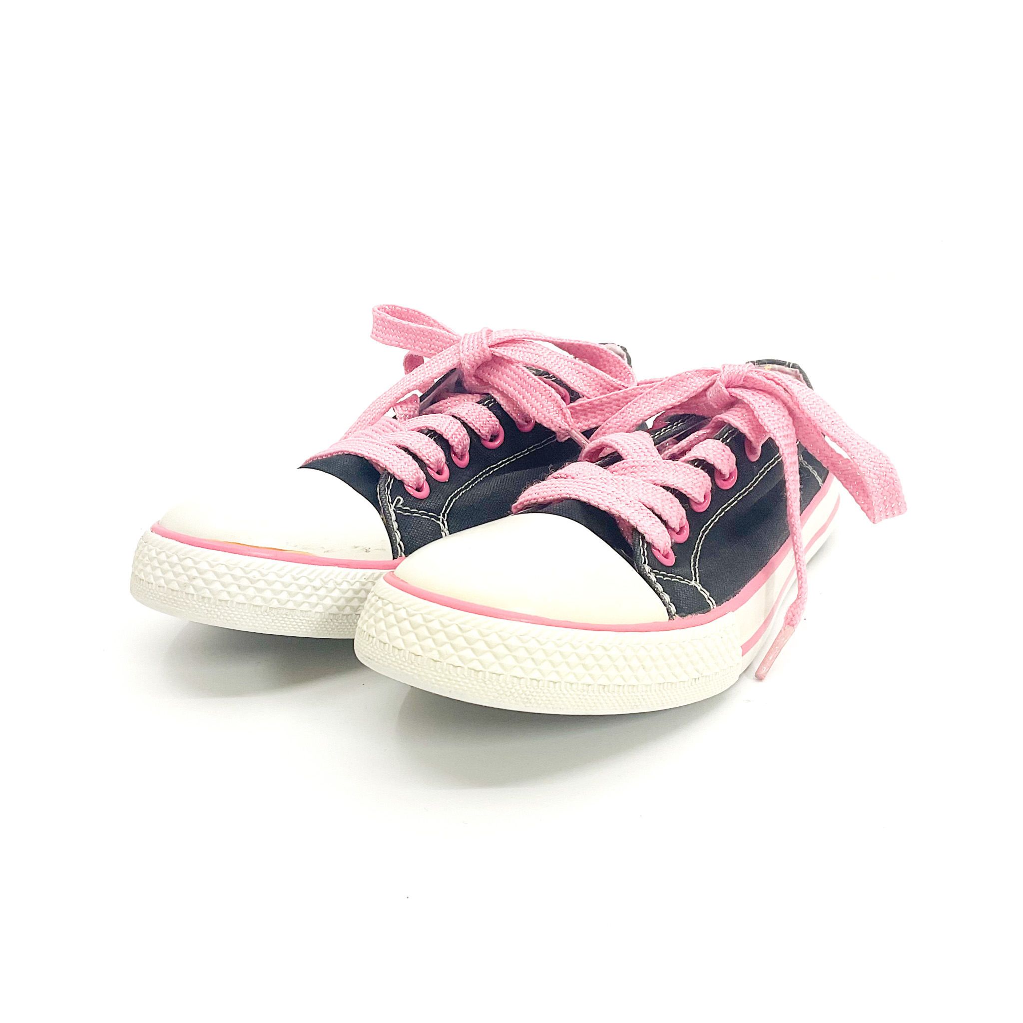 sneakers - 画像 (2)